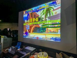 Street Fighter Alpha 3, Mazi mode. Note the "L.O." indicator on the bottom of the screen.